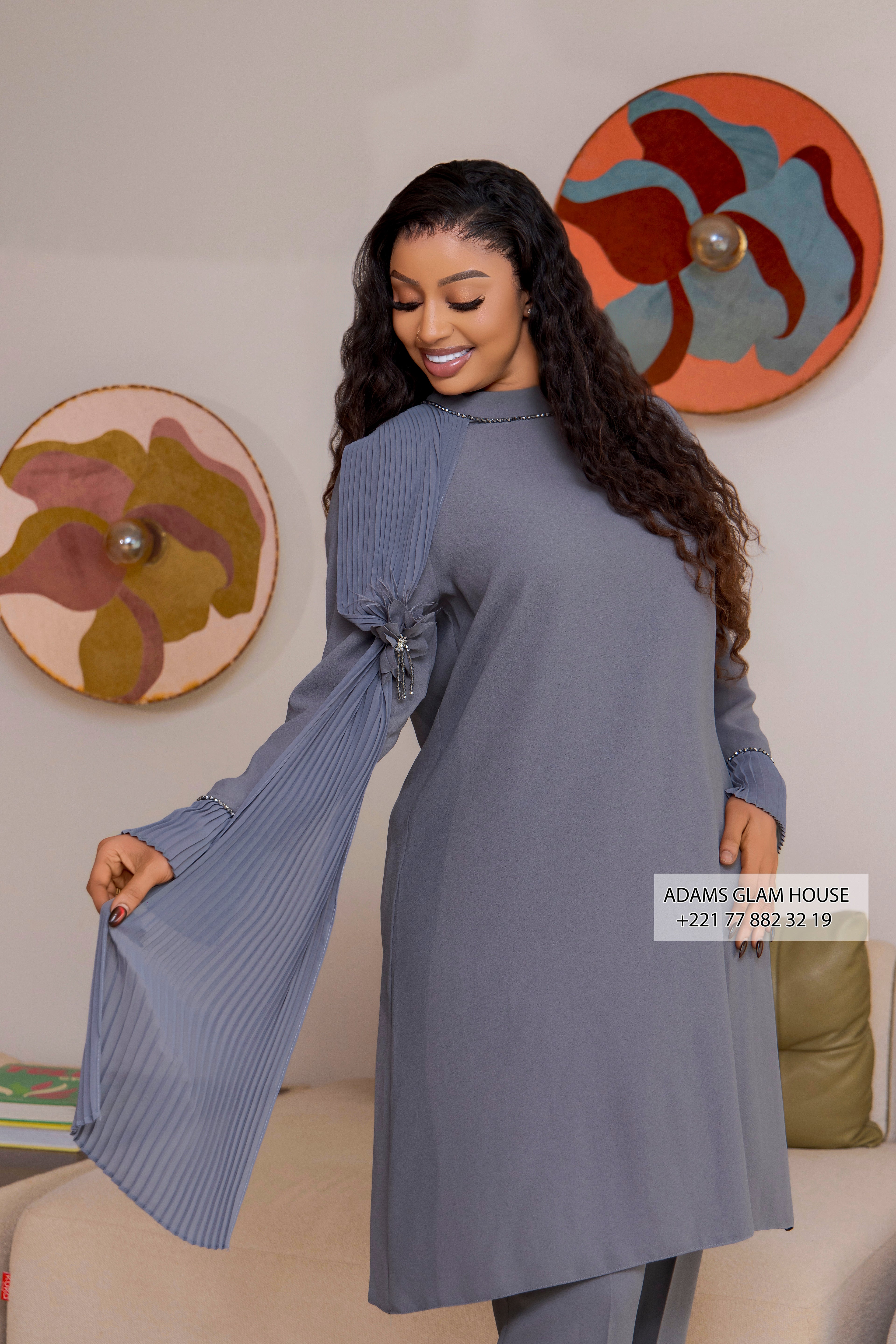 Ensemble Tunique Longue et Pantalon Gris Anthracite à Manches Plissées Cascade